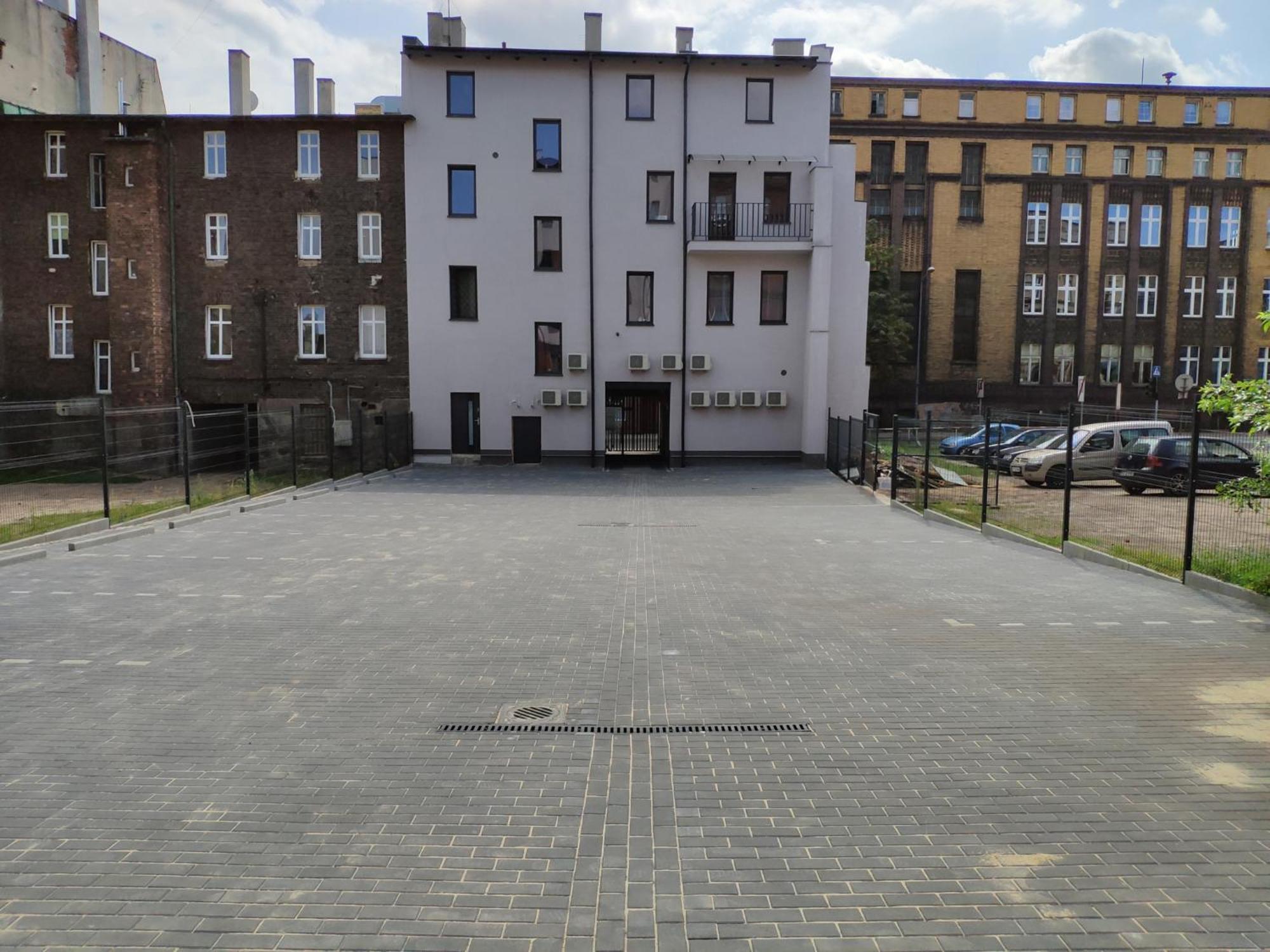 H33 Apartamenty Bytom Buitenkant foto
