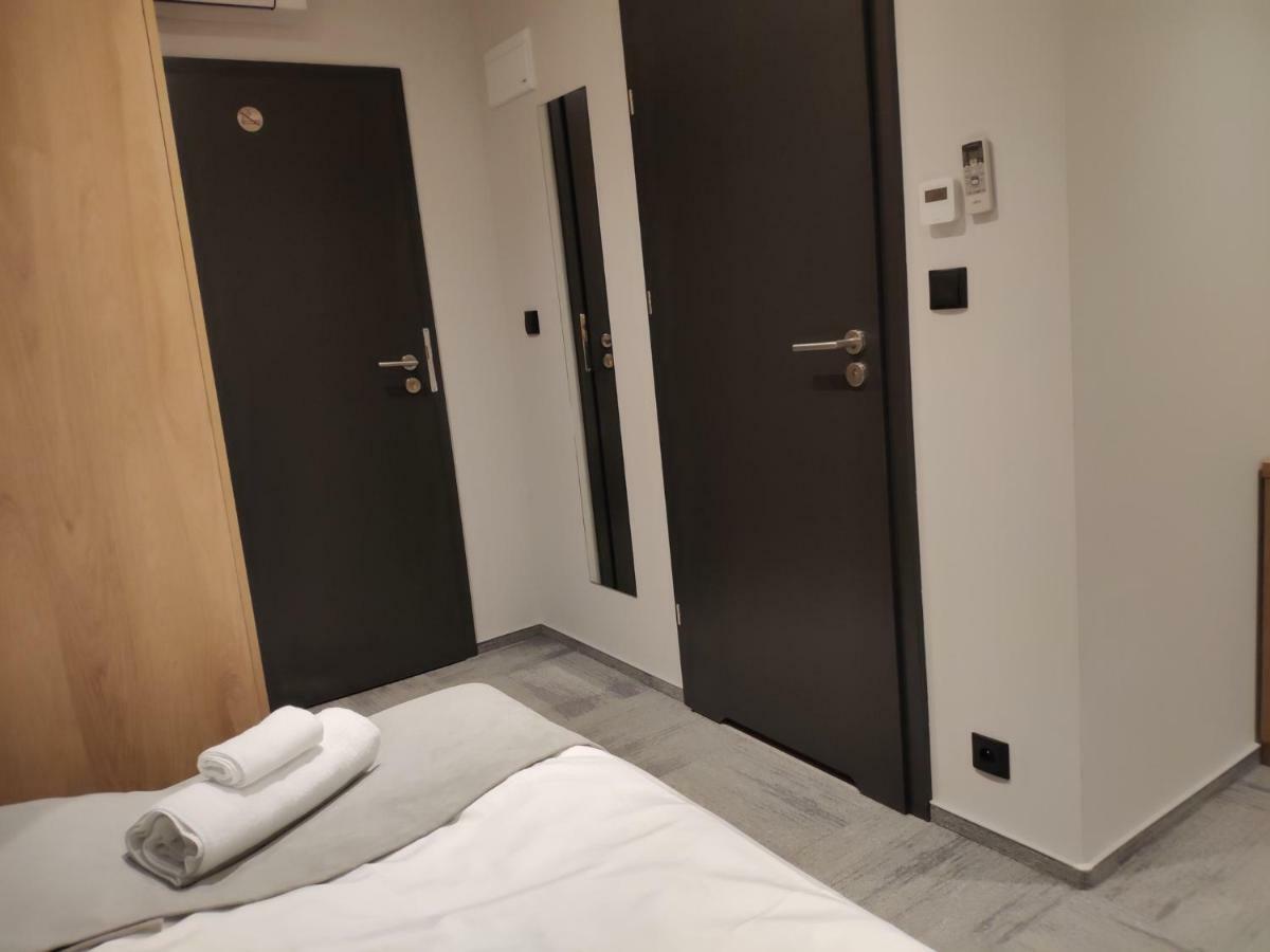 H33 Apartamenty Bytom Buitenkant foto