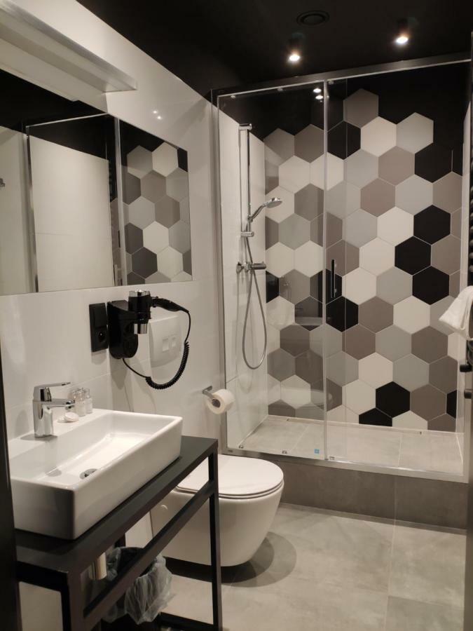 H33 Apartamenty Bytom Buitenkant foto